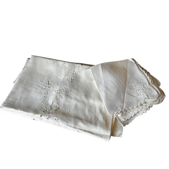 Madeira Tablecloth Beige Scalloped Edges & 8 Lighter Napkins 82x67 Linen Cutwork - Picture 6 of 16